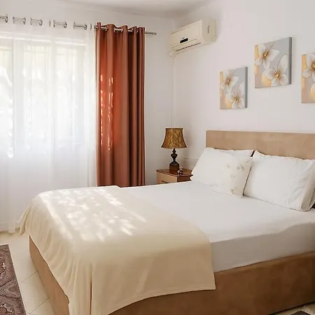 アパート Comfort&cozy Near Airport & Bus Terminal *