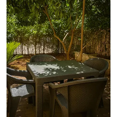 דירה Comfort&cozy Near Airport & Bus Terminal