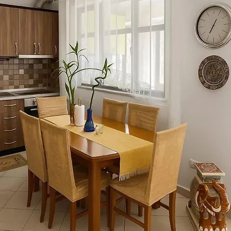 Comfort&cozy Near Airport & Bus Terminal *
