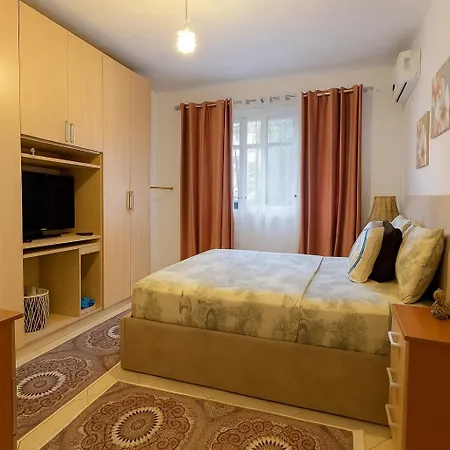 아파트 Comfort&cozy Near Airport & Bus Terminal