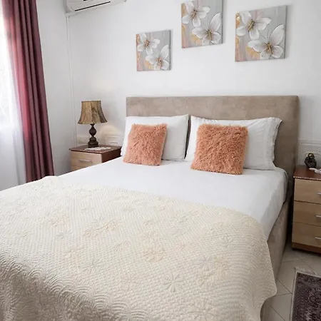 Comfort&cozy Near Airport & Bus Terminal 아파트 *