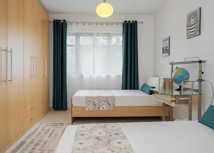 Comfort&cozy Near Airport & Bus Terminal شقة