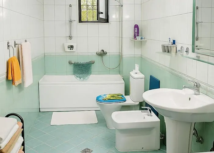 شقة Comfort&cozy Near Airport & Bus Terminal *